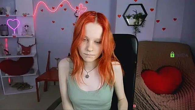 cassandra nik online show from April 2026 09:17:01 AM