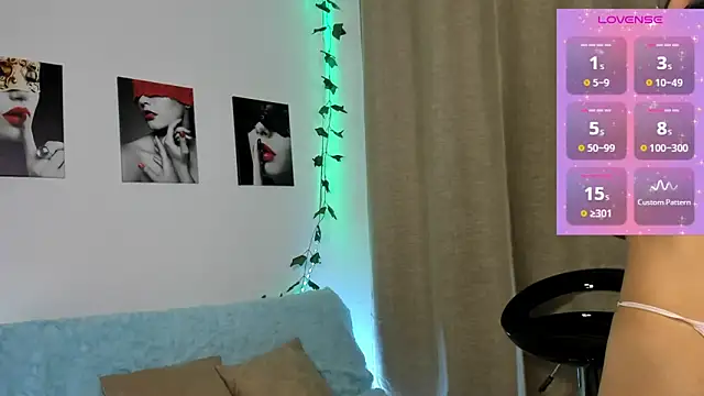 Rebeca Marchetti online show from May 2026 08:12:01 PM