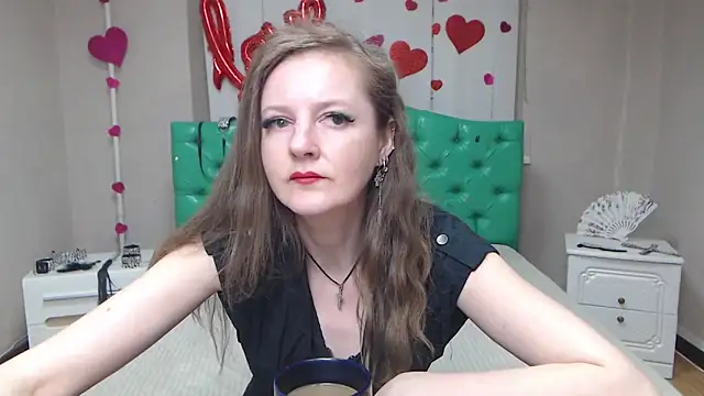 MeganPirs online show from April 2026 05:08:01 PM