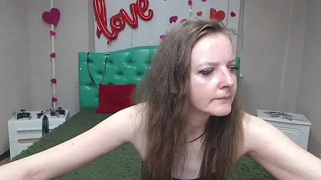 MeganPirs online show from May 2026 05:06:01 AM