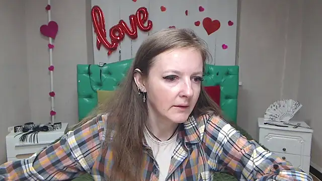 MeganPirs online show from May 2026 05:17:02 PM