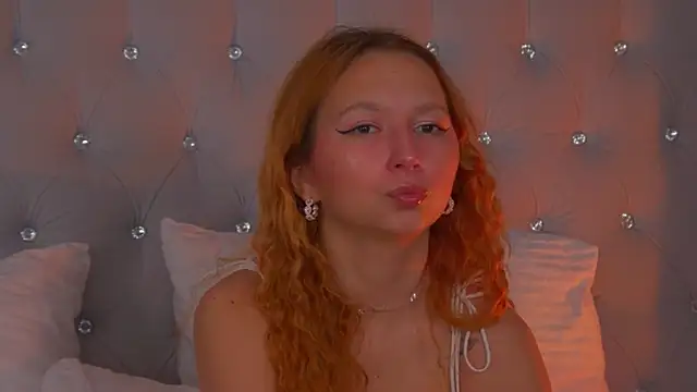 Snapshot of JassyCollins chatting on May 2026 06:02:02 PM JassyCollins online show from May 2026 06:02:02 PM
