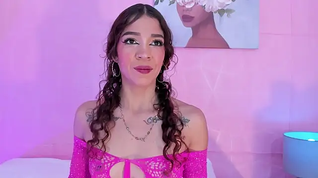 Snapshot of evelyn__rose1 chatting on March 2026 05:47:01 PM evelyn rose1 online show from March 2026 05:47:01 PM