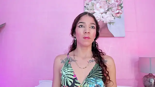 Snapshot of evelyn__rose1 chatting on March 2026 06:15:01 PM evelyn rose1 online show from March 2026 06:15:01 PM