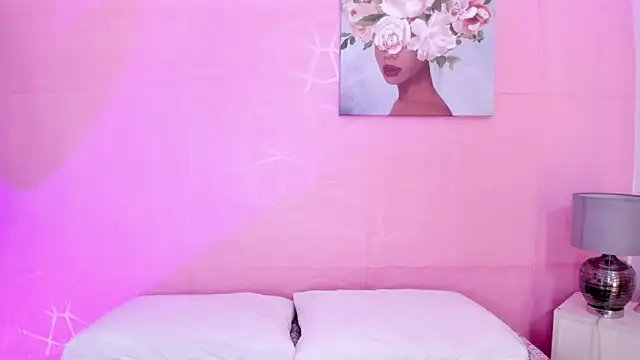 Snapshot of evelyn__rose1 chatting on March 2026 04:10:01 PM evelyn rose1 online show from March 2026 04:10:01 PM