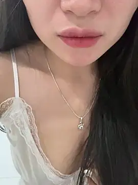 Snapshot of Tinn_tin chatting on June 2026 04:07:01 PM Tinn tin online show from June 2026 04:07:01 PM