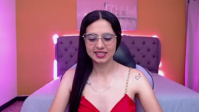 alexaneuer online show from May 2026 01:07:01 PM