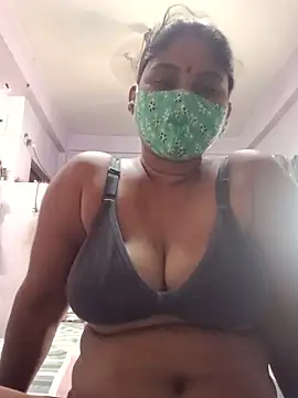 sexyladdupilla online show from May 2026 06:54:01 AM