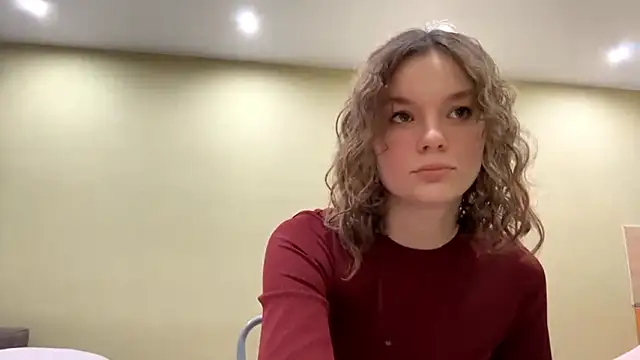 AliveCute online show from March 2026 05:38:02 PM