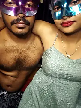 Sweet Cpl  online show from May 2026 03:39:02 PM