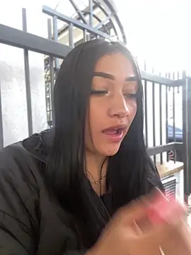 GeorgiaPink  online show from April 2026 10:28:02 PM