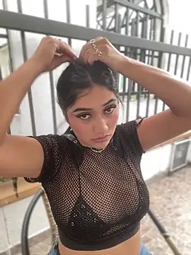 GeorgiaPink  online show from April 2026 10:02:02 PM