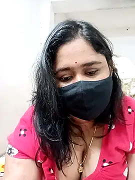 Snapshot of diyadey chatting on May 2026 08:24:02 PM diyadey online show from May 2026 08:24:02 PM