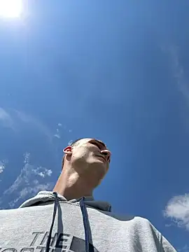 IamAlexei online show from May 2026 01:33:01 PM