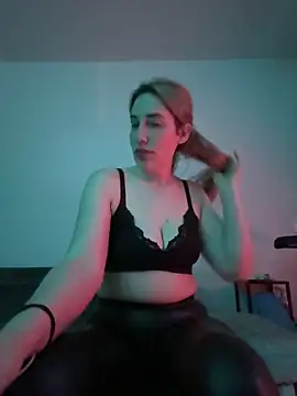 Snapshot of JuliaPrivat chatting on March 2026 09:22:01 PM JuliaPrivat online show from March 2026 09:22:01 PM