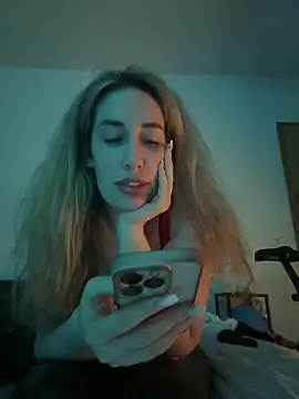 Snapshot of JuliaPrivat chatting on February 2026 10:09:01 PM JuliaPrivat online show from February 2026 10:09:01 PM