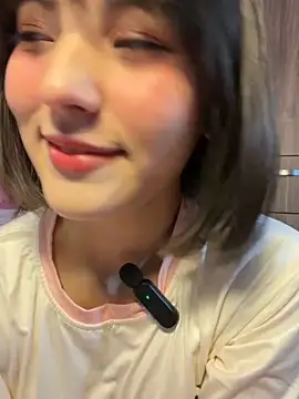 AitanaJhons  online show from April 2026 11:03:01 AM