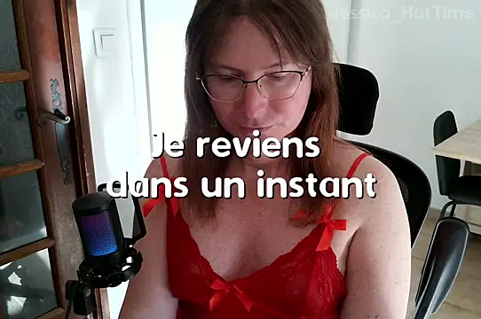 Snapshot of Jessica_hotTime chatting on April 2026 04:19:01 PM Jessica hotTime online show from April 2026 04:19:01 PM