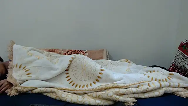 Freakycandy02 online show from April 2026 02:27:02 AM