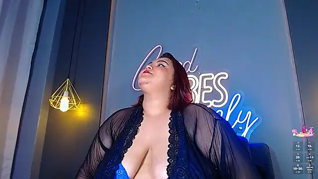 MIA lyssy online show from February 2026 12:43:01 AM