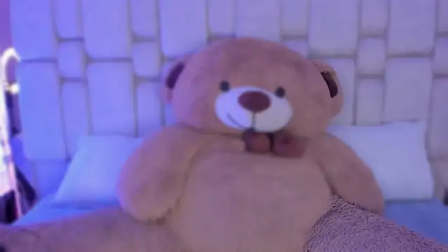 AgathaUwuDoll online show from April 2026 07:53:01 PM