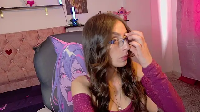 Miis Beella online show from April 2026 07:58:02 PM