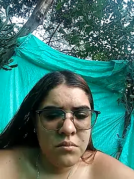 single kitten online show from March 2026 03:12:01 PM