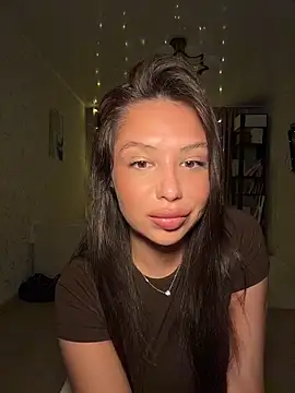 Fragile Tease online show from March 2026 03:38:02 PM