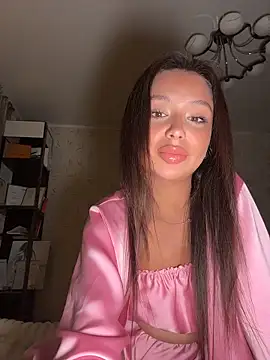 Fragile Tease online show from April 2026 04:58:02 PM