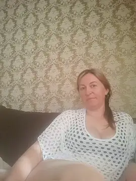 Snapshot of ChristinaYork chatting on May 2026 06:01:01 AM ChristinaYork online show from May 2026 06:01:01 AM