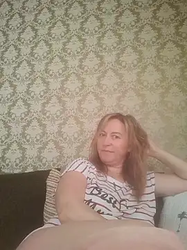 Snapshot of ChristinaYork chatting on June 2026 05:01:02 AM ChristinaYork online show from June 2026 05:01:02 AM
