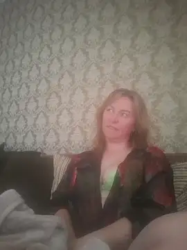 Snapshot of ChristinaYork chatting on May 2026 08:12:01 AM ChristinaYork online show from May 2026 08:12:01 AM