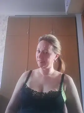 Snapshot of ChristinaYork chatting on May 2026 06:54:01 AM ChristinaYork online show from May 2026 06:54:01 AM