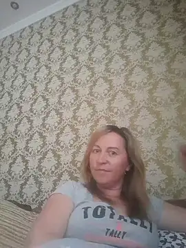 Snapshot of ChristinaYork chatting on June 2026 10:59:01 AM ChristinaYork online show from June 2026 10:59:01 AM