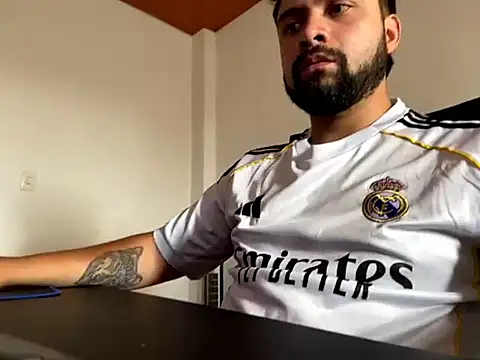 Snapshot of Zion_draftt chatting on March 2026 07:32:01 PM Zion draftt online show from March 2026 07:32:01 PM