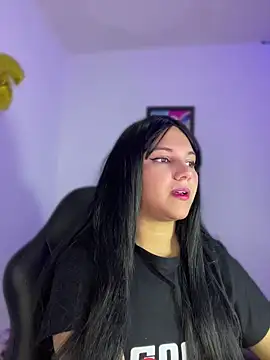 aurora bela online show from April 2026 03:03:01 AM