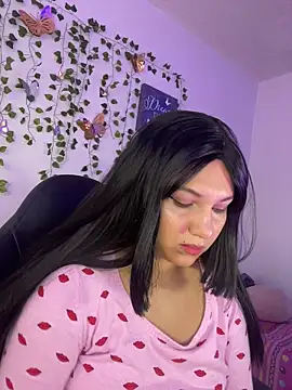 aurora bela online show from March 2026 12:16:01 PM