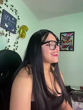 aurora bela online show from April 2026 05:24:01 AM