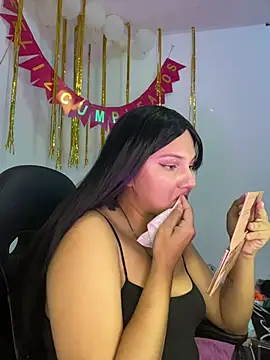 aurora bela online show from April 2026 04:52:01 AM