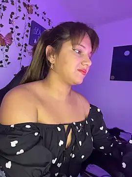 aurora bela online show from March 2026 11:43:02 PM