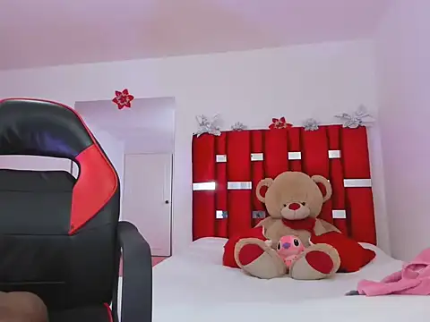 mia rouse11 online show from March 2026 02:45:01 AM