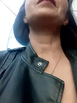 celeste kiss  online show from March 2026 10:49:01 PM