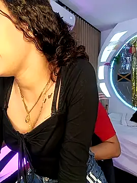 ritzabeth daniel online show from April 2026 02:36:02 AM