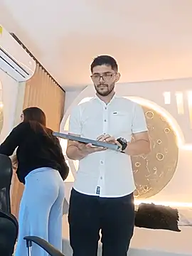Snapshot of ritzabeth_daniel chatting on June 2026 03:11:02 AM ritzabeth daniel online show from June 2026 03:11:02 AM