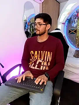 ritzabeth daniel online show from April 2026 02:56:01 AM