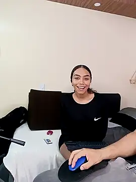 ritzabeth daniel online show from March 2026 08:22:01 PM