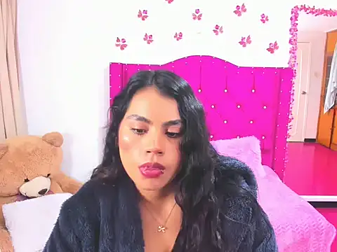 Snapshot of alanna_rose11 chatting on February 2026 01:17:01 AM alanna rose11 online show from February 2026 01:17:01 AM