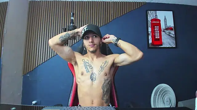 DanteLuxx online show from April 2026 04:19:02 AM