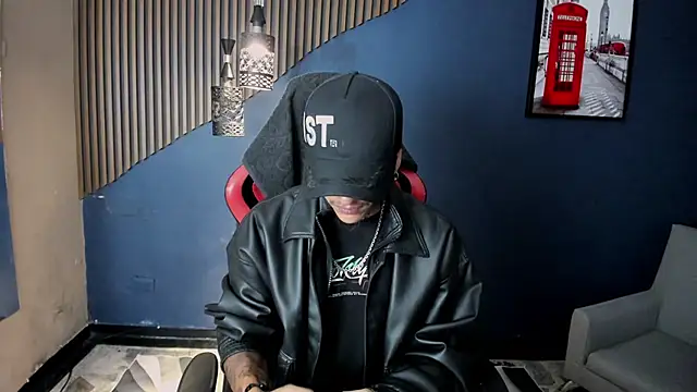 DanteLuxx online show from March 2026 03:17:02 AM