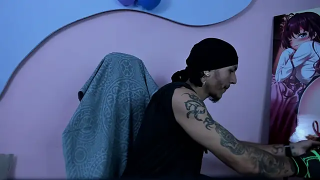 DanteLuxx online show from April 2026 03:52:02 AM